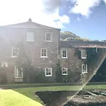 Villa Georgian In On The River Swale *