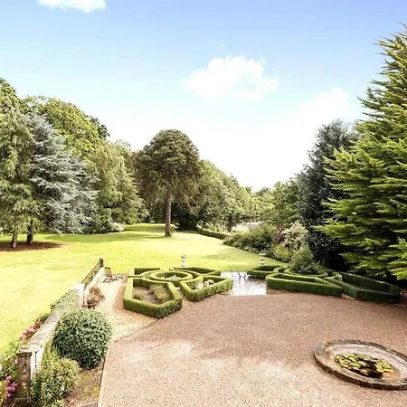 Georgian In On The River Swale Richmond (North Yorkshire)