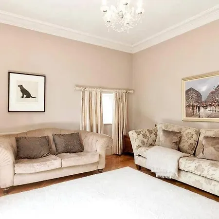 Georgian In On The River Swale Richmond (North Yorkshire)