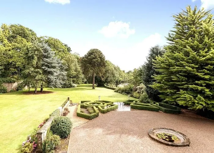 Georgian In On The River Swale Richmond (North Yorkshire)
