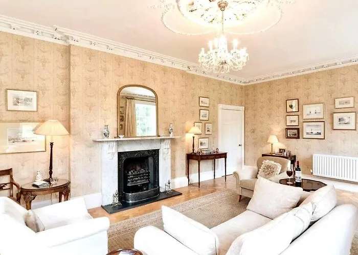 Georgian In On The River Swale *