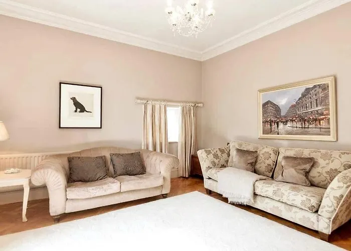 Georgian In On The River Swale Richmond (North Yorkshire)