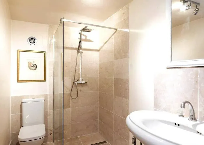 Georgian In On The River Swale